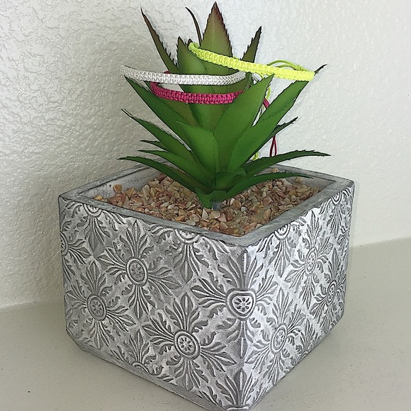 🌸 3 Piece Set Handmade Chinese Knotting Bracelet - Picture 1 of 8